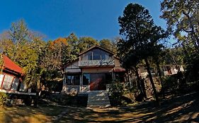 Clouds End Villa, A Heritage Home Stay, 10 Mins From Mcleodganj